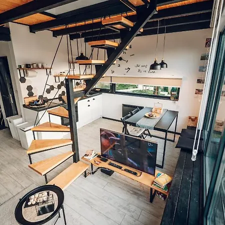 Wild Nest Rabbit Lux