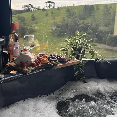 度假居 Wild Nest Rabbit Lux 兹拉蒂博尔