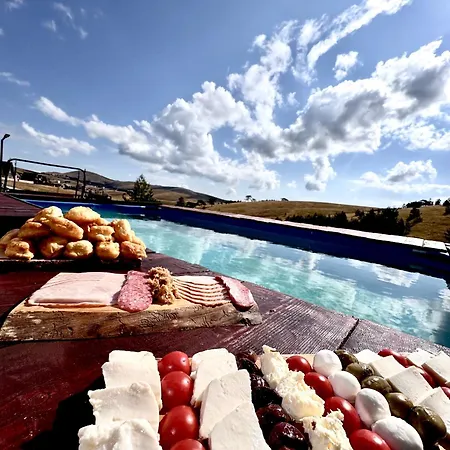 Wild Nest Rabbit Lux *