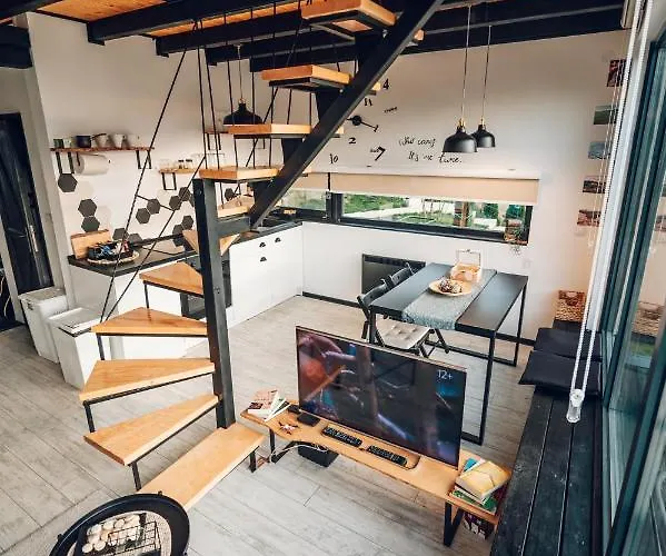 Wild Nest Rabbit Lux