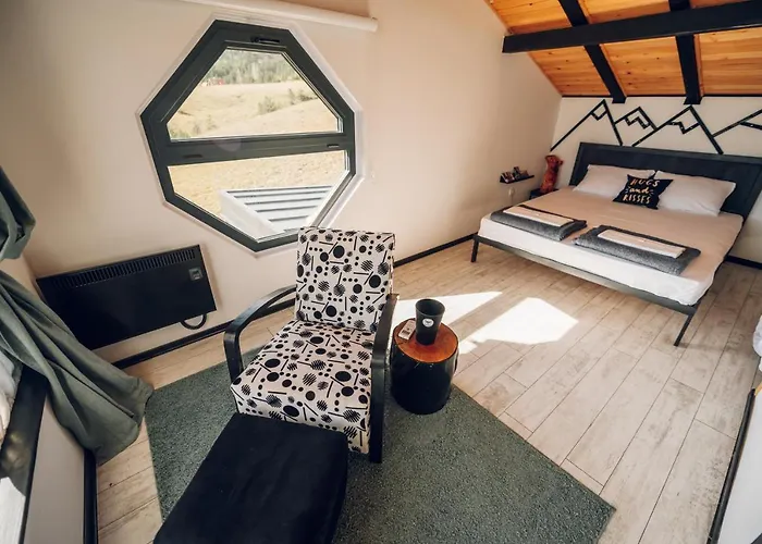 Ferienhaus Wild Nest Rabbit Lux Zlatibor