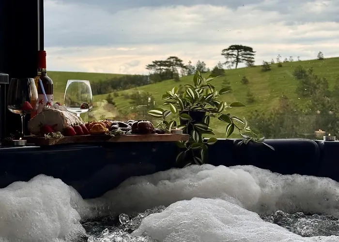 Wild Nest Rabbit Lux 度假居 *