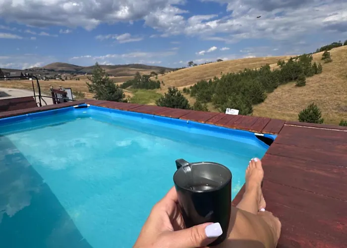 Wild Nest Rabbit Lux Дом отдыха Златибор